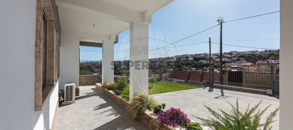 3 Schlafzimmer Haus in Odivelas, Portugal, Nr. 351183 25