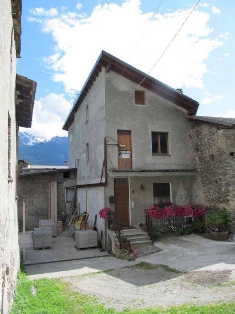 8 rooms Villa in Teglio, Italy No. 118168