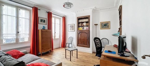2 bedrooms Apartment in Paris, France No. 165568 2