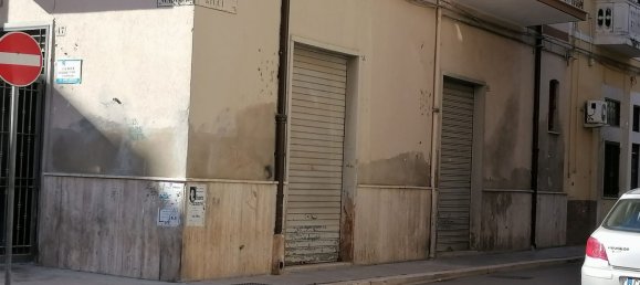 2 rooms Commercial property in Foggia, Italy No. 164634 9