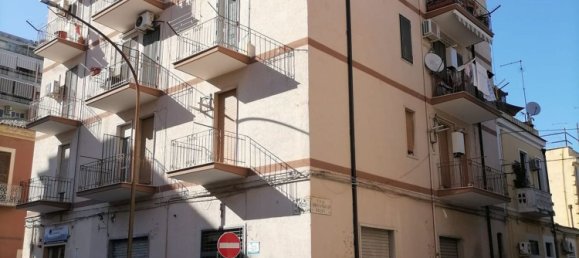 2 rooms Commercial property in Foggia, Italy No. 164634 14