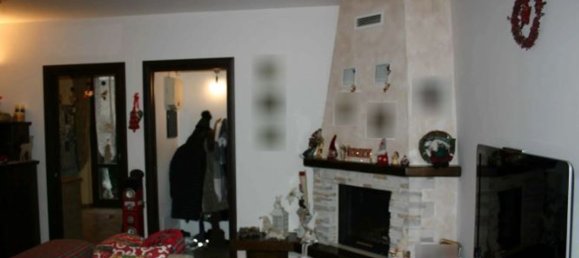 5 rooms House in Belgioioso, Italy No. 315008 4