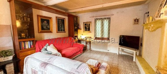 Дом с 4 комнатами в Каннето суль Ольо, Италия № 122574 5