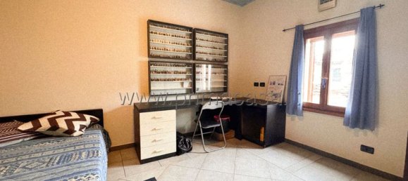 Дом с 4 комнатами в Каннето суль Ольо, Италия № 122574 13