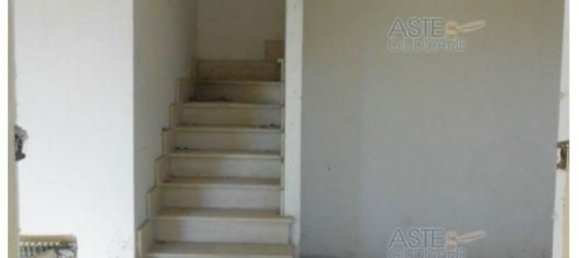 3 bedrooms House in Ripi, Italy No. 341621 10