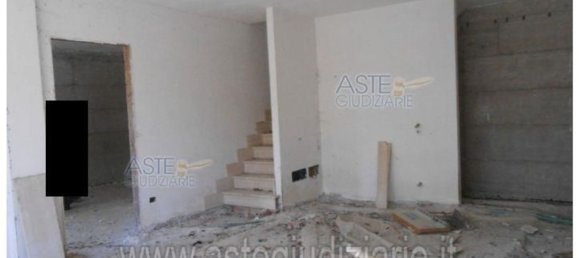 3 bedrooms House in Ripi, Italy No. 341621 18