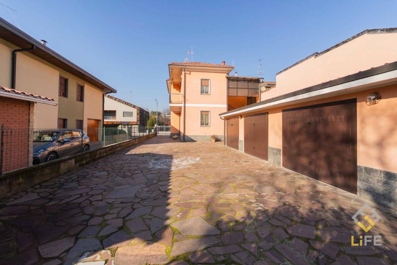 6غرفة فيلا في Novara, Italy رقم 25823