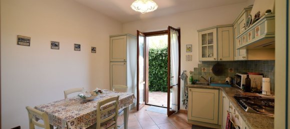 8 bedrooms House in Bolsena, Italy No. 372355 39