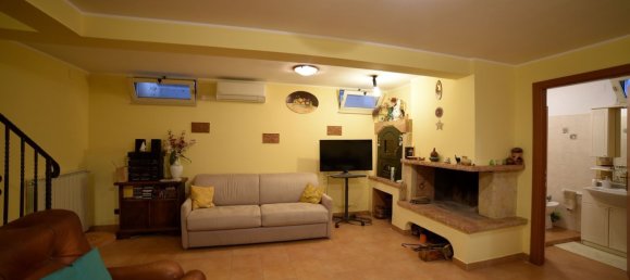 8 bedrooms House in Bolsena, Italy No. 372355 19