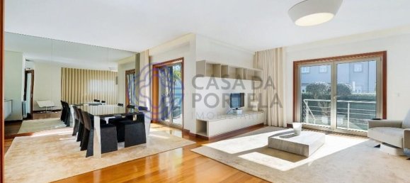 4 bedrooms House in Senhora da Hora, Portugal No. 284003 8