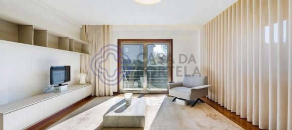 4 bedrooms House in Senhora da Hora, Portugal No. 284003 9