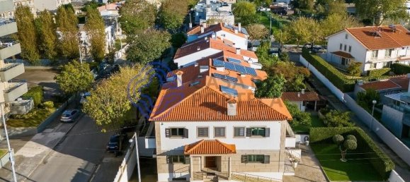 4 bedrooms House in Senhora da Hora, Portugal No. 284003 2