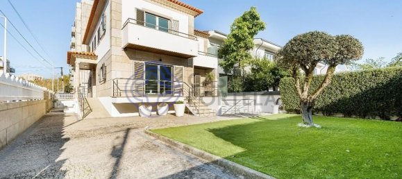 4 bedrooms House in Senhora da Hora, Portugal No. 284003 4