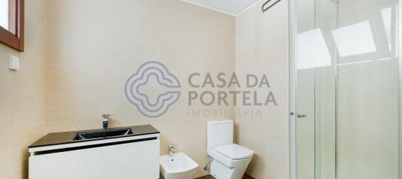 4 bedrooms House in Senhora da Hora, Portugal No. 284003 27