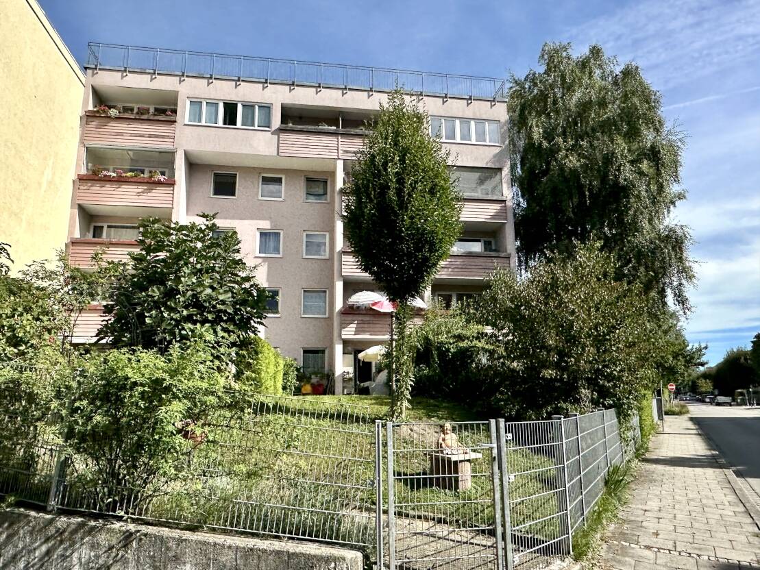 3-salle Appartement à Rosenheim, Germany No. 355784