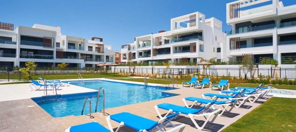 Apartamento T2 em Estepona, Spain N.º 189616 4