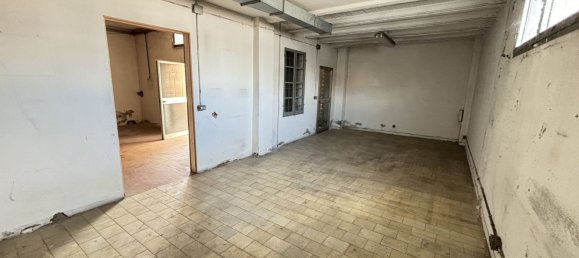 Склад 400м² в Реджо Эмилия, Италия № 314578 8