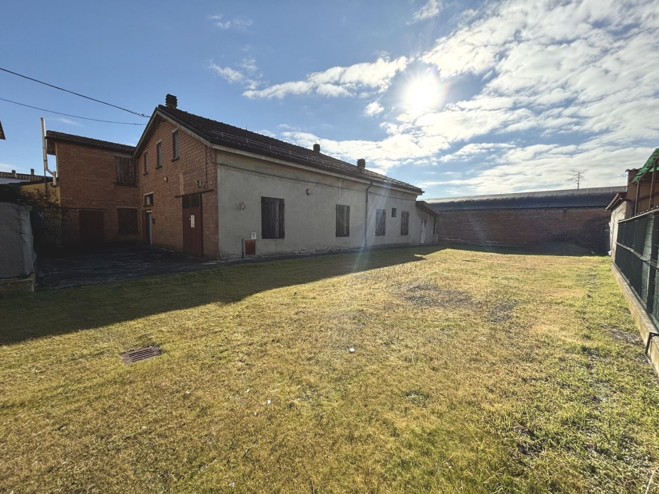 Склад 400м² в Реджо Эмилия, Италия № 314578