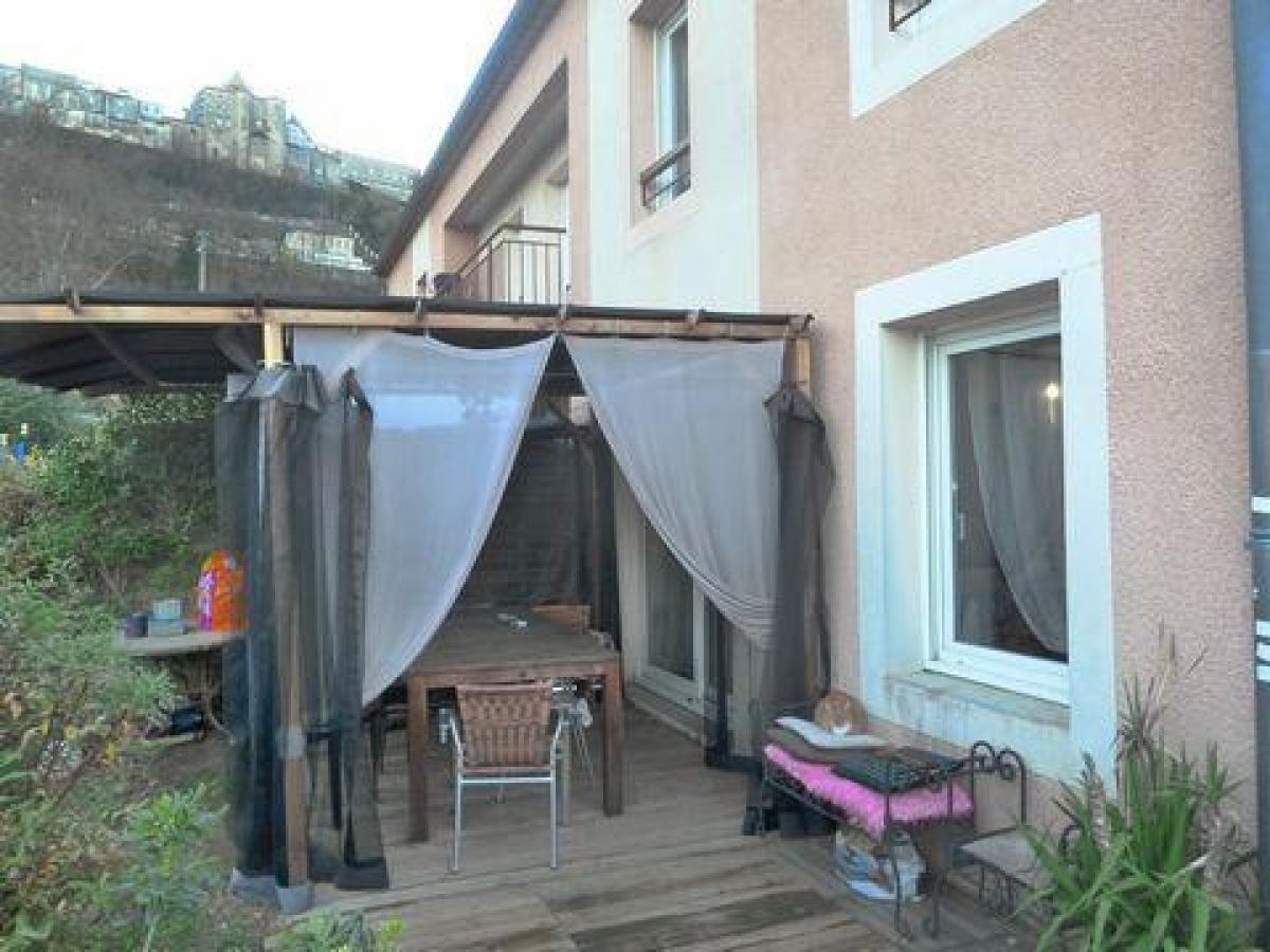 3 bedrooms Condo in Aubenas, France No. 37103