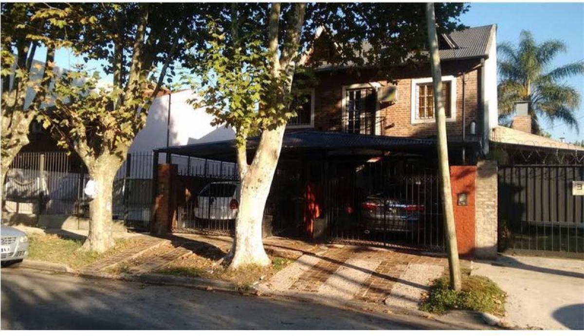 3 bedrooms House in San Isidro, Argentina No. 63230