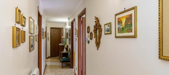 6-salle Appartement à Lentini, Italy No. 166028 21