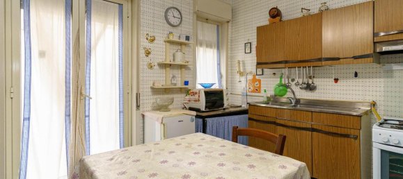 6-salle Appartement à Lentini, Italy No. 166028 23