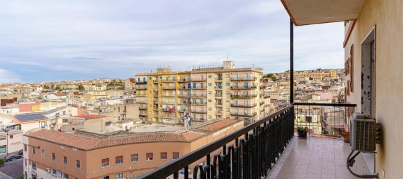 6-salle Appartement à Lentini, Italy No. 166028 20