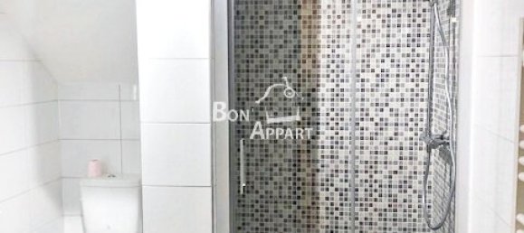 1 bedroom Apartment in Homecourt, France No. 48190 9