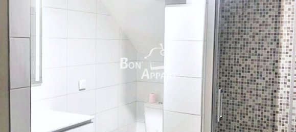 1 bedroom Apartment in Homecourt, France No. 48190 10