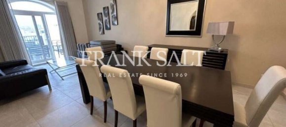 4 bedrooms Penthouse in Sliema, Malta No. 3576 2