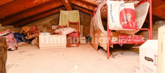 4 bedrooms House in Tavernerio, Italy No. 4037 26