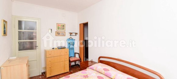 4 bedrooms House in Tavernerio, Italy No. 4037 25