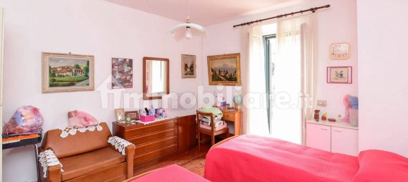 4 bedrooms House in Tavernerio, Italy No. 4037 12