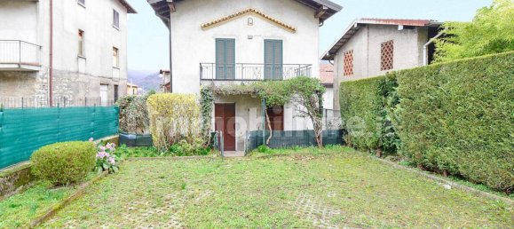 4 bedrooms House in Tavernerio, Italy No. 4037 27