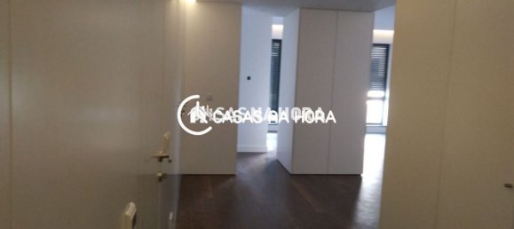 4 bedrooms Apartment in Porto, Portugal No. 78924 12