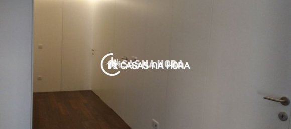 4 bedrooms Apartment in Porto, Portugal No. 78924 19