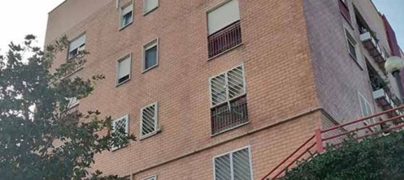 3 rooms Apartment in Rome, Italy No. 219225 13