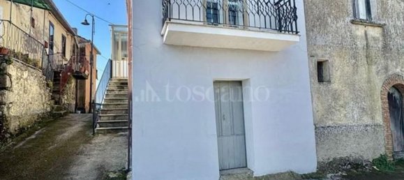 5 bedrooms House in Capriglia Irpina, Italy No. 333892 23