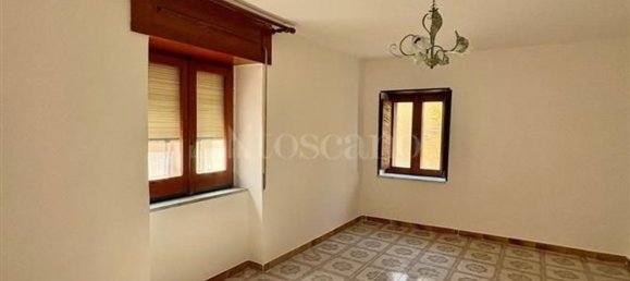 5 bedrooms House in Capriglia Irpina, Italy No. 333892 15