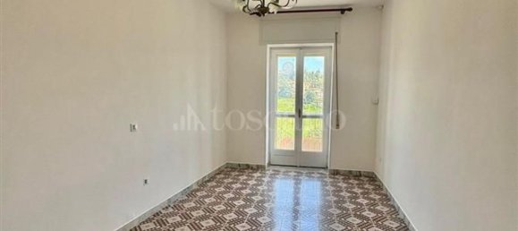 5 bedrooms House in Capriglia Irpina, Italy No. 333892 18