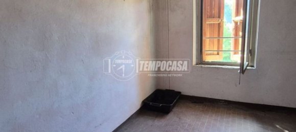 Apartamento T5 em Fornovo di Taro, Italy N.º 344098 3