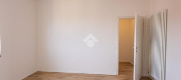 4 bedrooms Apartment in Vicenza, Italy No. 340799 8