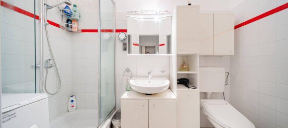 3-salle Appartement à Brigittenau, Austria No. 250462 13