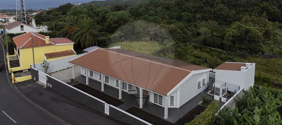 3 chambres Maison à Praia da Vitoria, Portugal No. 37081 3