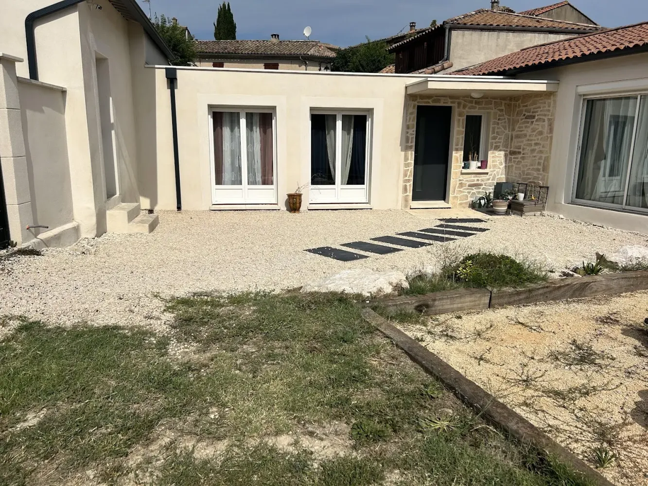 3 bedrooms Villa in Gard, France No. 323828