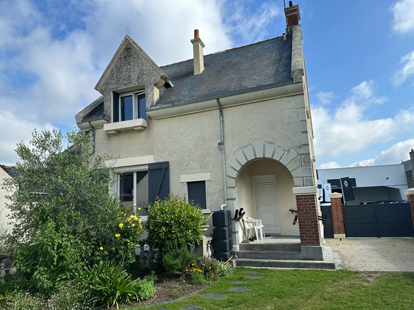 4 Schlafzimmer Haus in Doue-en-Anjou, France, Nr. 293452