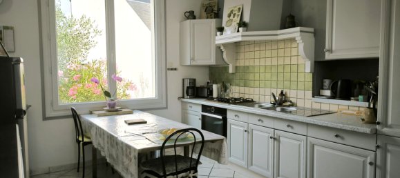 4 Schlafzimmer Haus in Doue-en-Anjou, France, Nr. 293452 3