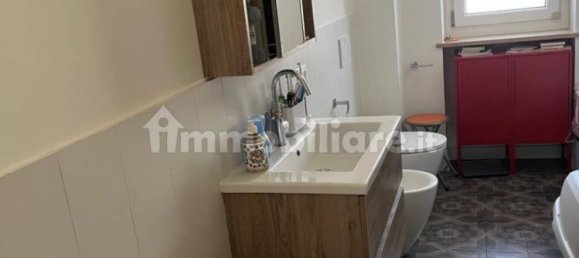 3 bedrooms Apartment in Turin, Italy No. 356976 10