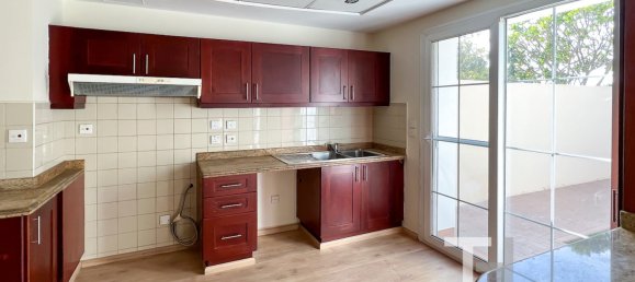 2 غرف نوم فيلا في المرابع العربية, UAE رقم 32204 5