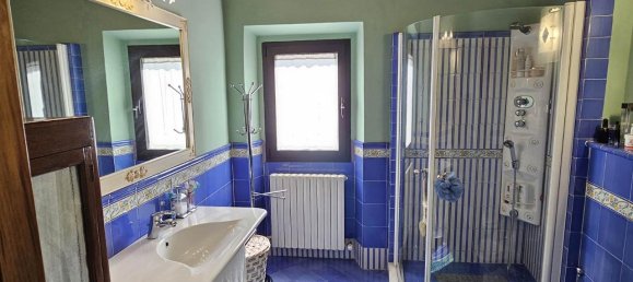 13 rooms House in Reggello, Italy No. 70430 19